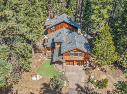 1724 Mohican Drive, South Lake Tahoe, CA 96150 Photo