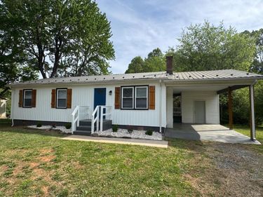 101 Lake Crest Drive, Gladys, VA 24554