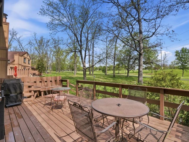 566 Maple Lane, Mason, OH 45040 Photo 9