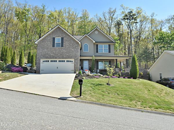 3066 Oakwood Hills Lane, Knoxville, TN 37931