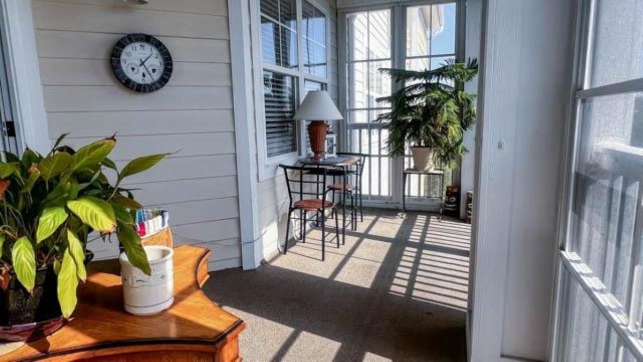 6203 Catalina Dr.  Photo 5