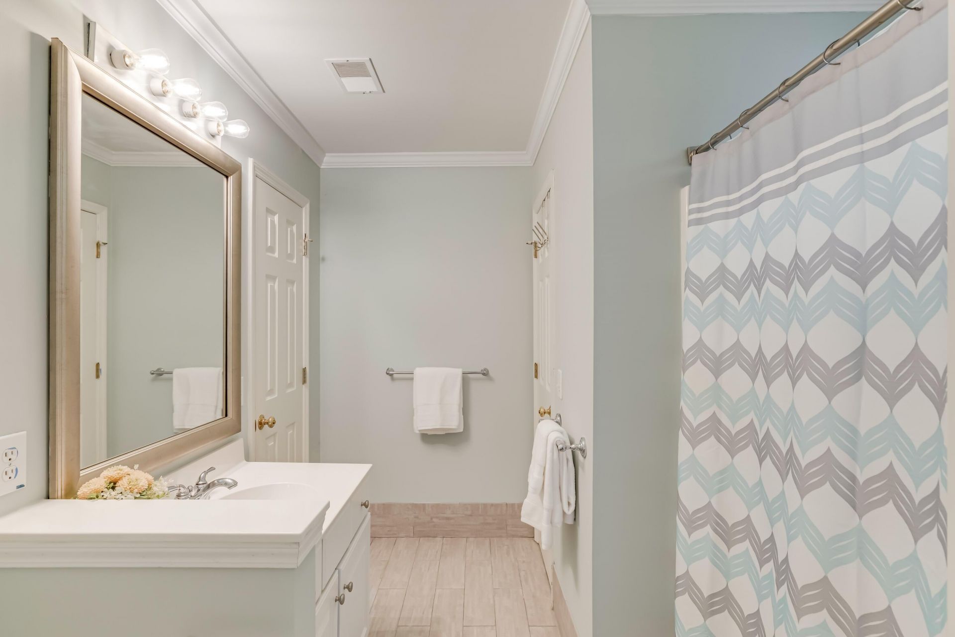 200 Oak Point Landing Drive Photo 35