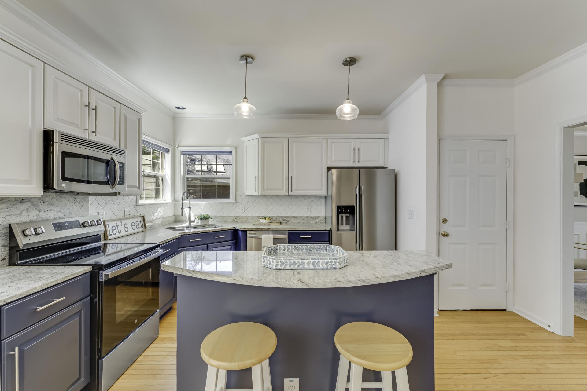 200 Oak Point Landing Drive Photo 6