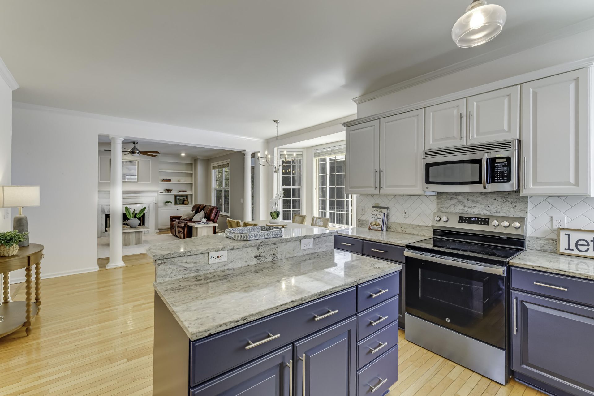 200 Oak Point Landing Drive Photo 7