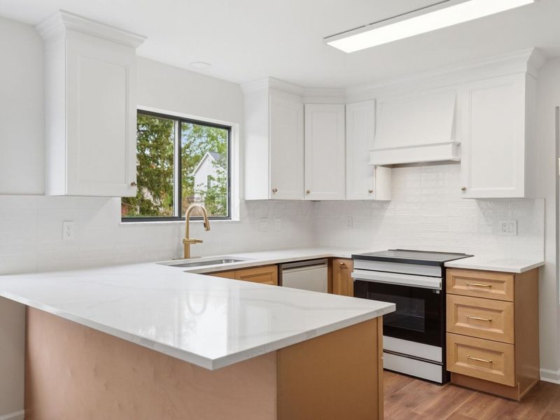 7465 Bloomfield Place , Dublin, OH 43016 Photo 8