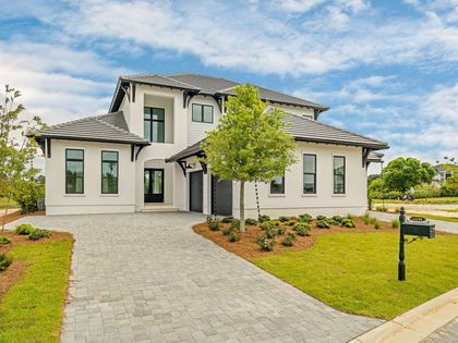 4696 Westwinds Way Destin, FL 32541