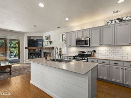 10541 Twin Bridges Way, Reno, NV 89521 Photo