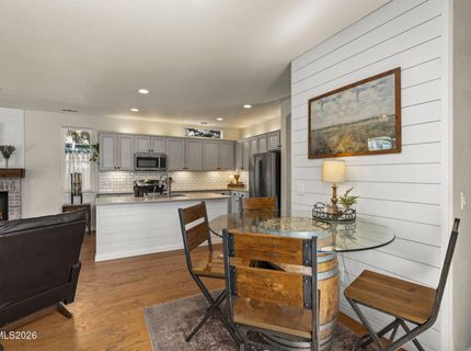 10541 Twin Bridges Way, Reno, NV 89521 Photo