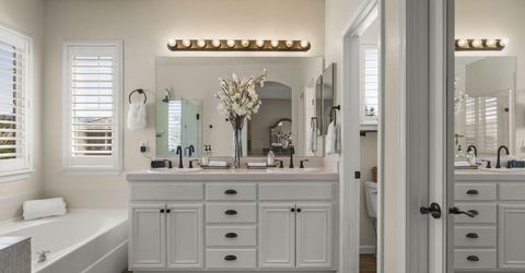 10541 Twin Bridges Way, Reno, NV 89521 Photo