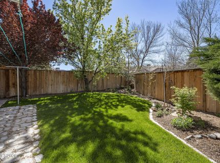 10541 Twin Bridges Way, Reno, NV 89521 Photo