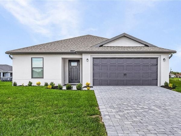 811 Rue Labeau CIR , FORT MYERS, FL 33913