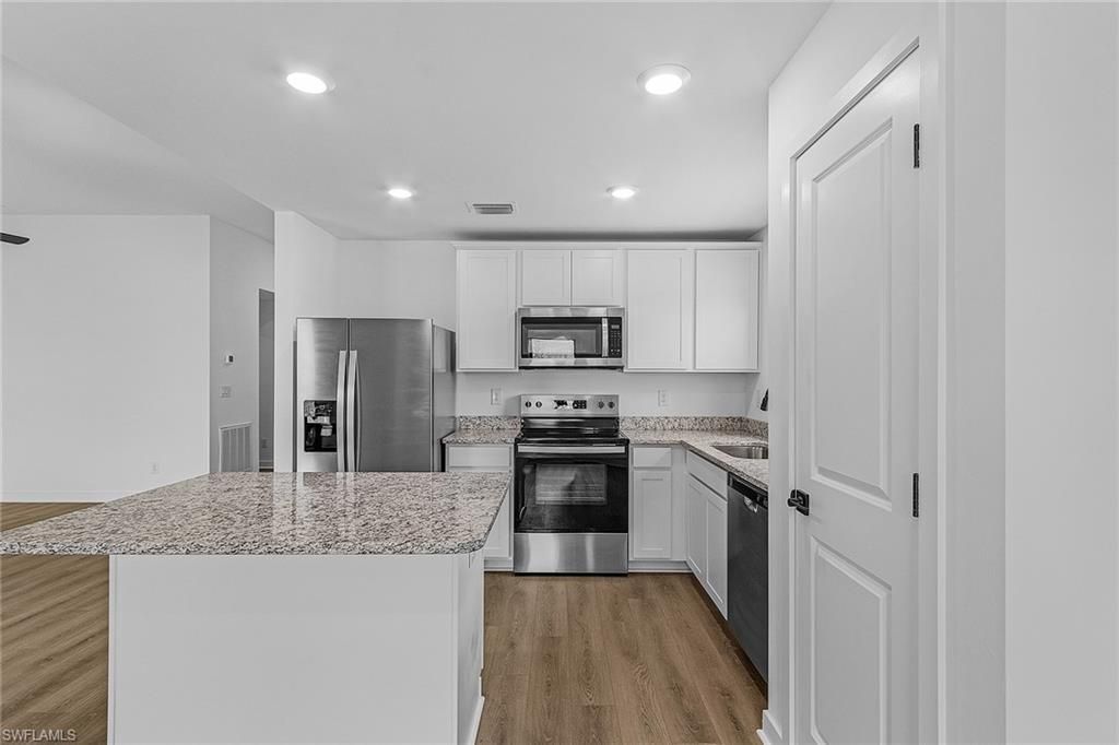 811 Rue Labeau Cir , Fort Myers, FL 33913 Photo