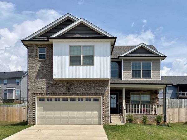 835 Crestone Ln , Clarksville, TN 37042