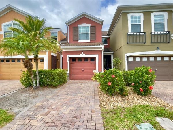 9319 STRONGBARK LANE, ORLANDO, FL 32832