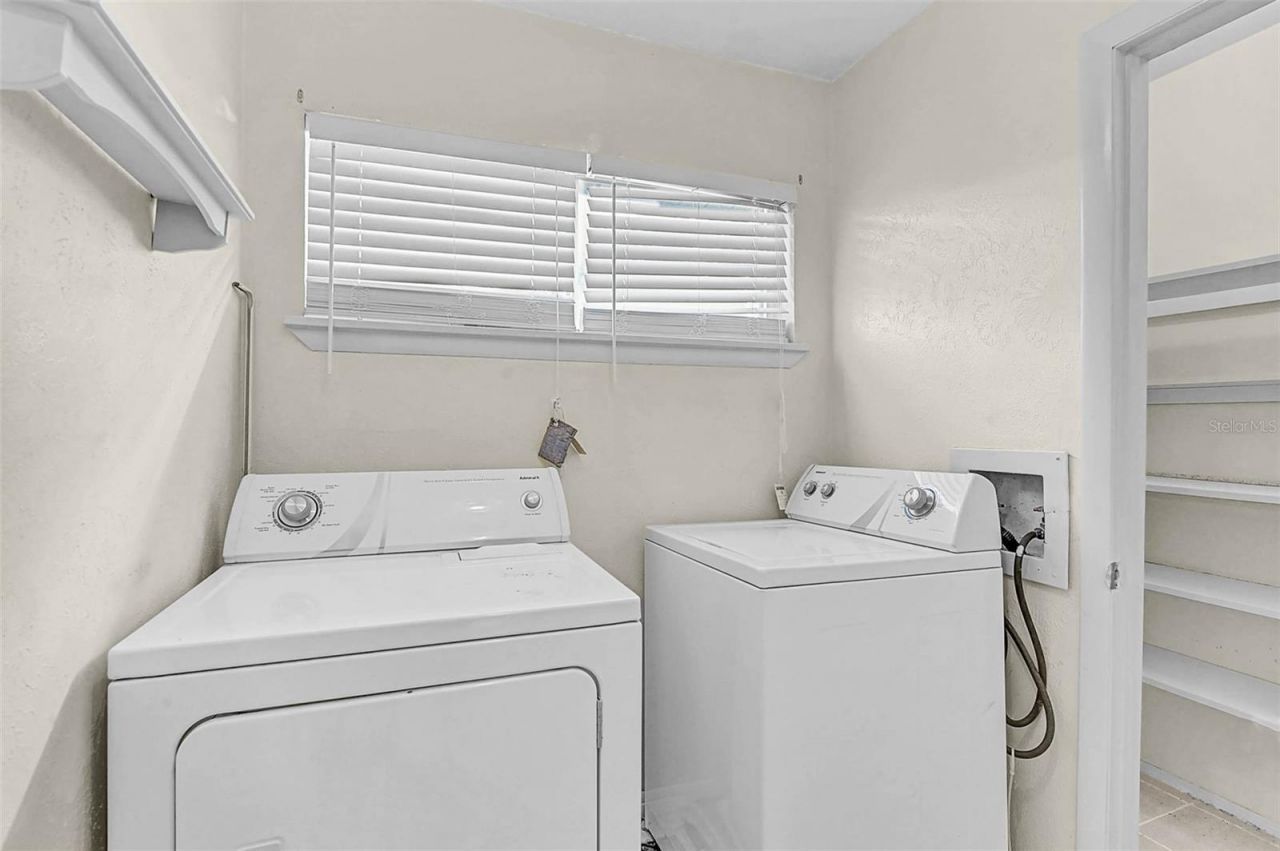 4388 Rayfield Drive, Unit 4388, Sarasota, FL 34243 Photo