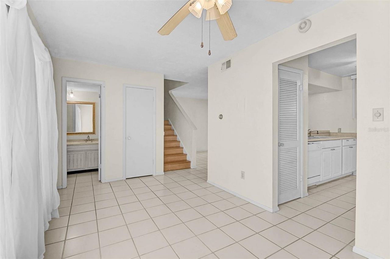 4388 Rayfield Drive, Unit 4388, Sarasota, FL 34243 Photo