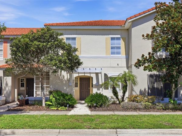 1120 LAS FUENTES DRIVE, KISSIMMEE, FL 34746