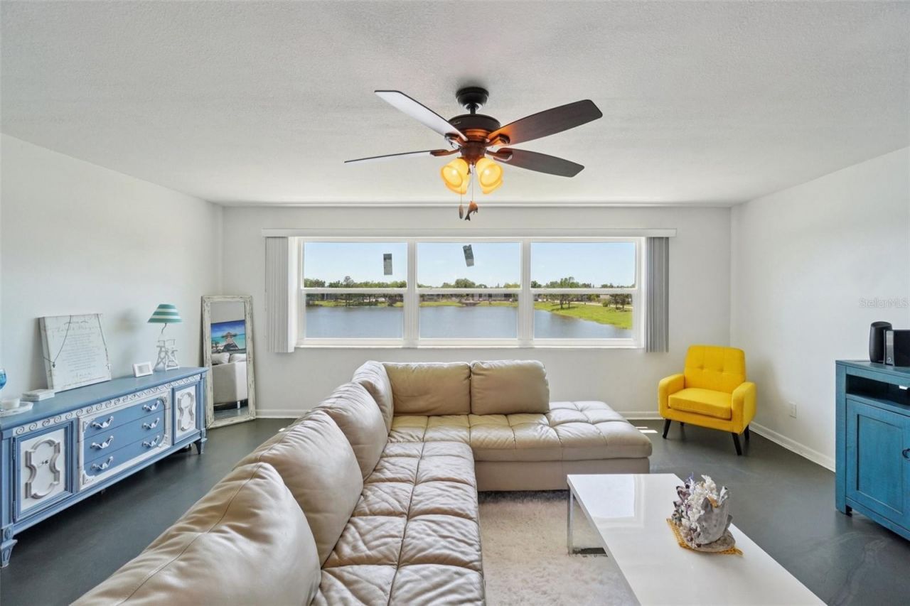 3850 13th Avenue N, Unit 212, Saint Petersburg, FL 33713 Photo