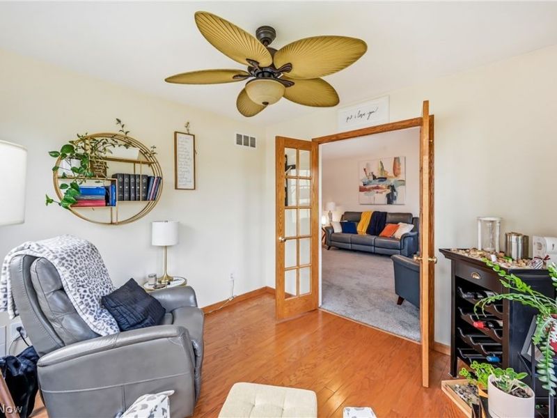 57 Timber Lake Drive, Hubbard, OH 44425 Photo 11