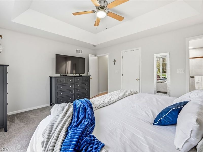 57 Timber Lake Drive, Hubbard, OH 44425 Photo 24