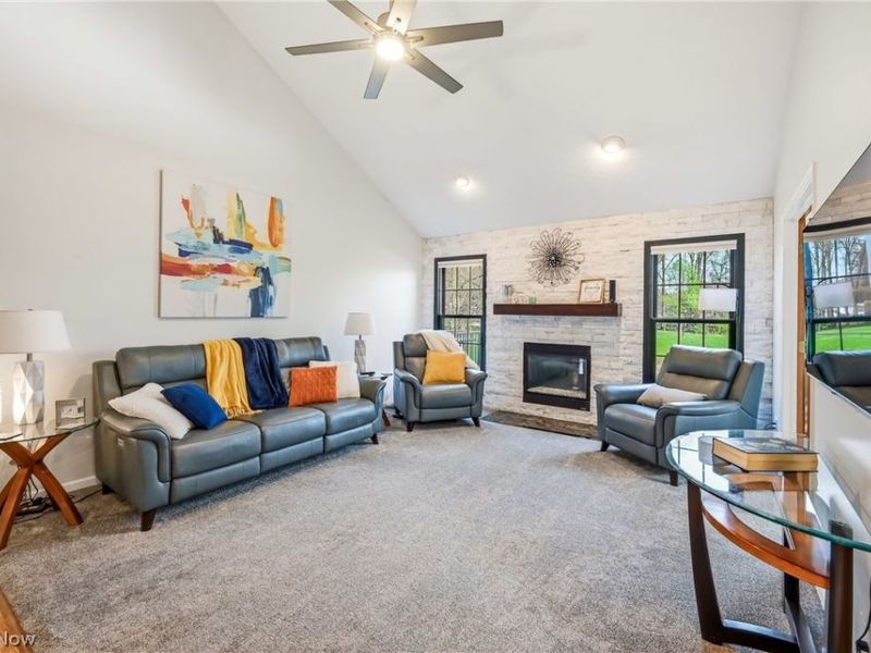 57 Timber Lake Drive , Hubbard, OH 44425 Photo 24