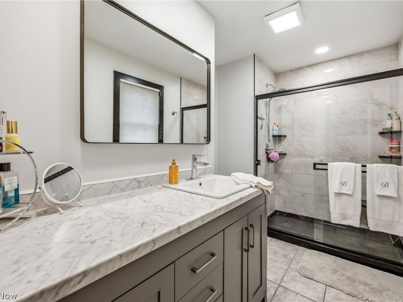 57 Timber Lake Drive, Hubbard, OH 44425 Photo 25