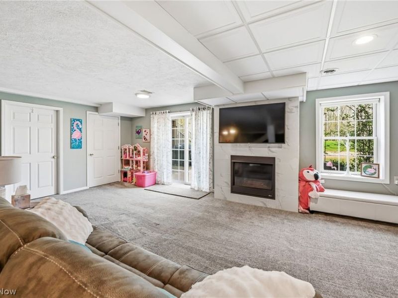 57 Timber Lake Drive, Hubbard, OH 44425 Photo 30