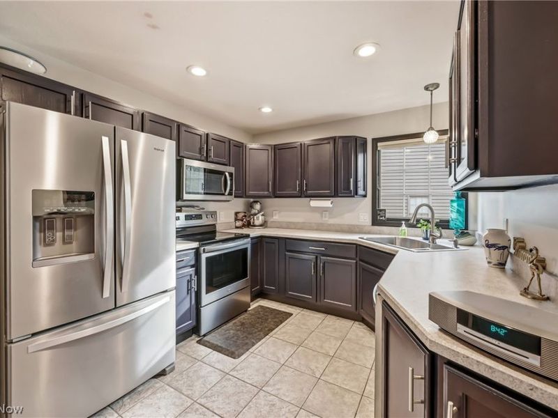 57 Timber Lake Drive , Hubbard, OH 44425 Photo 31