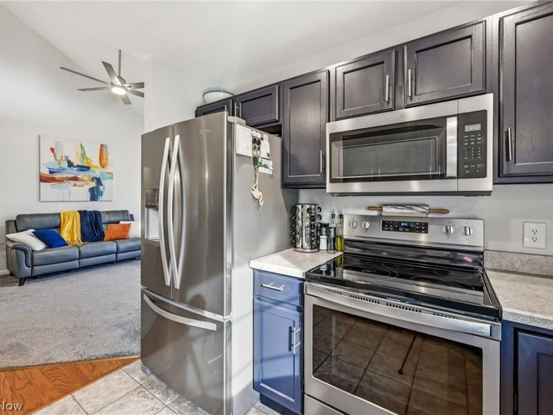 57 Timber Lake Drive , Hubbard, OH 44425 Photo 32