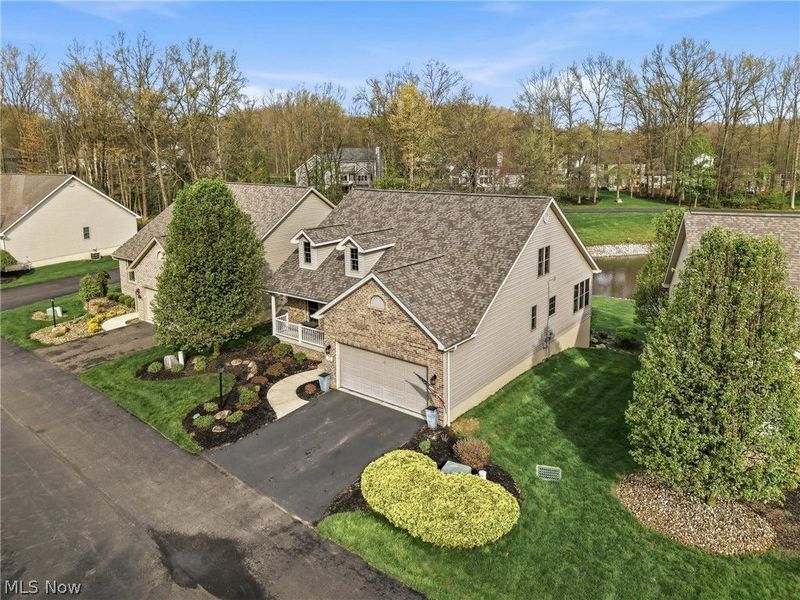 57 Timber Lake Drive , Hubbard, OH 44425 Photo 4