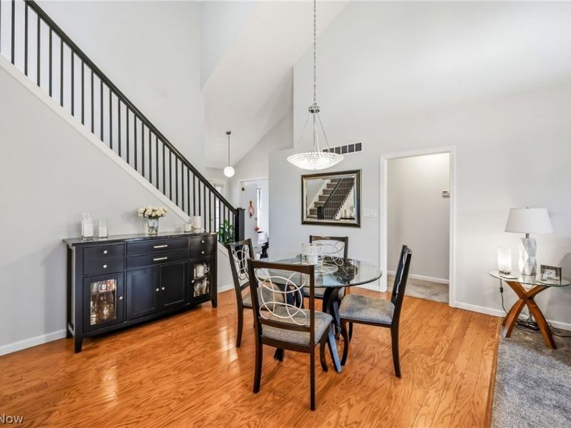 57 Timber Lake Drive, Hubbard, OH 44425 Photo 6