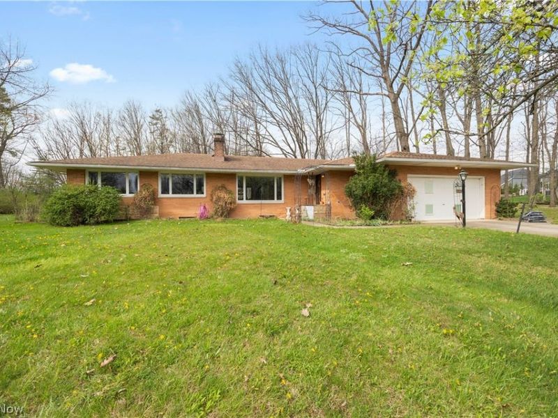 7564 Winding Way, Brecksville, OH 44141 Photo 1