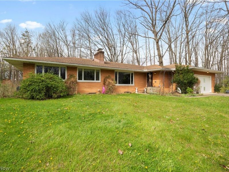7564 Winding Way, Brecksville, OH 44141 Photo 2