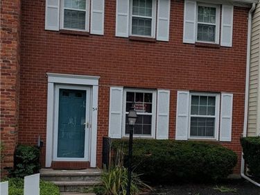 34 The Common, Lockport, NY 14094