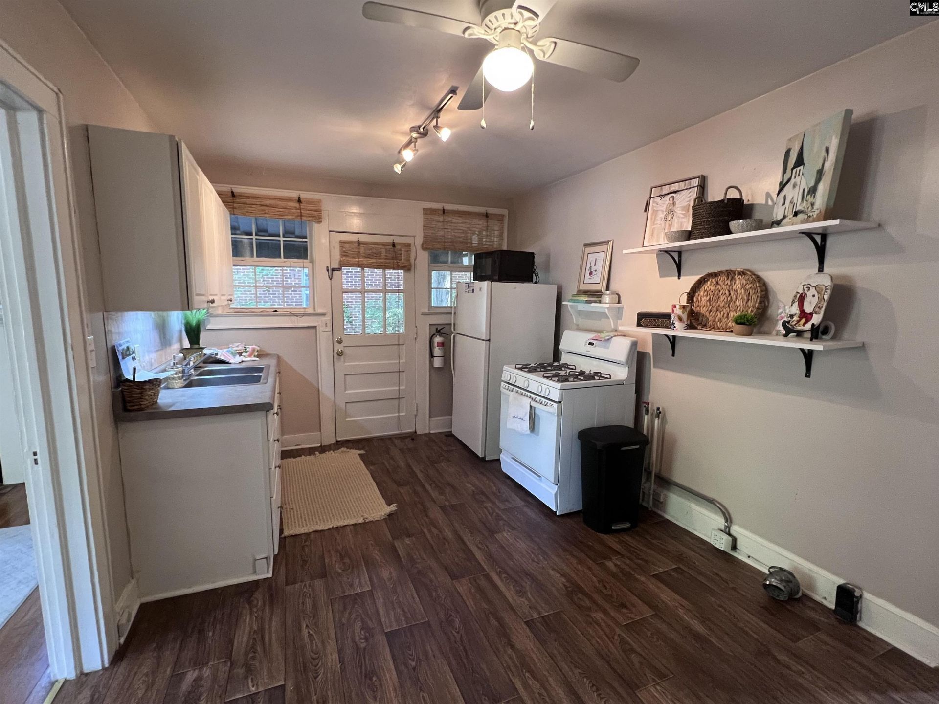 2600/2604 Kiawah Avenue Photo 6