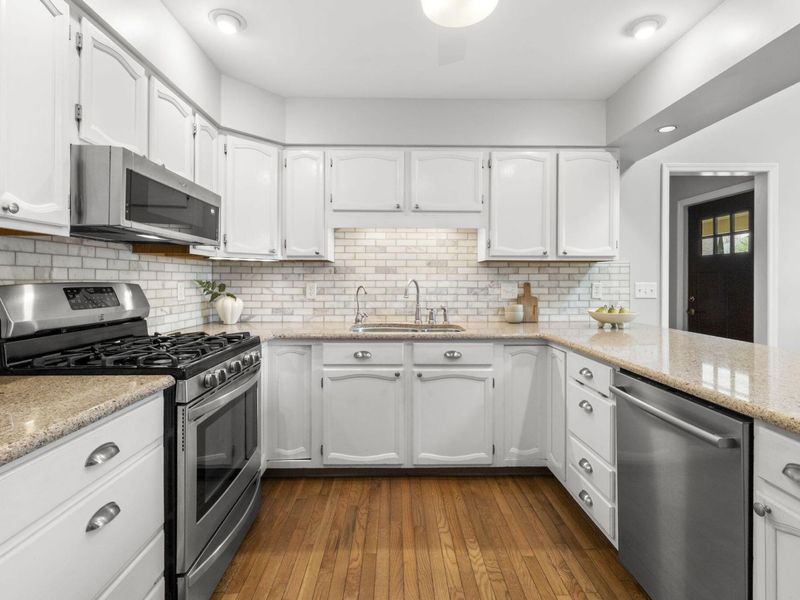 6516 Cabin Croft Drive, Galloway, OH 43119 Photo 18