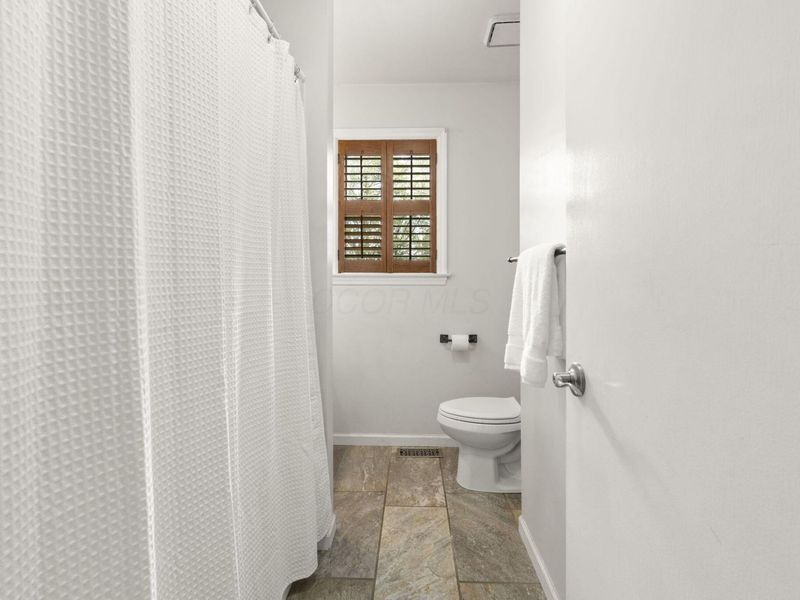 6516 Cabin Croft Drive, Galloway, OH 43119 Photo 37