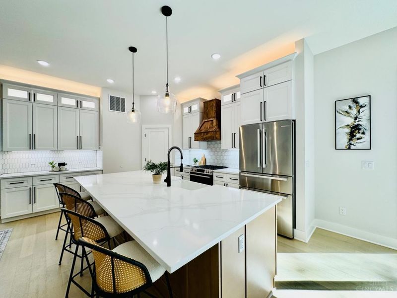 2523 Ridgeland Place, Cincinnati, OH 45212 Photo 5