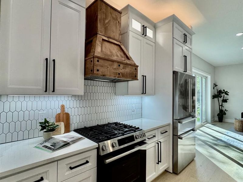 2523 Ridgeland Place, Cincinnati, OH 45212 Photo 6