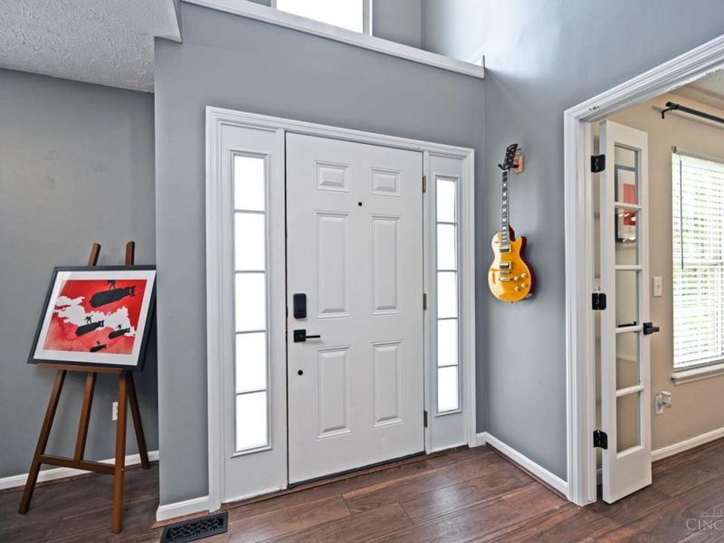 8799 Woolstone Court, Hamilton Twp, OH 45039 Photo 3