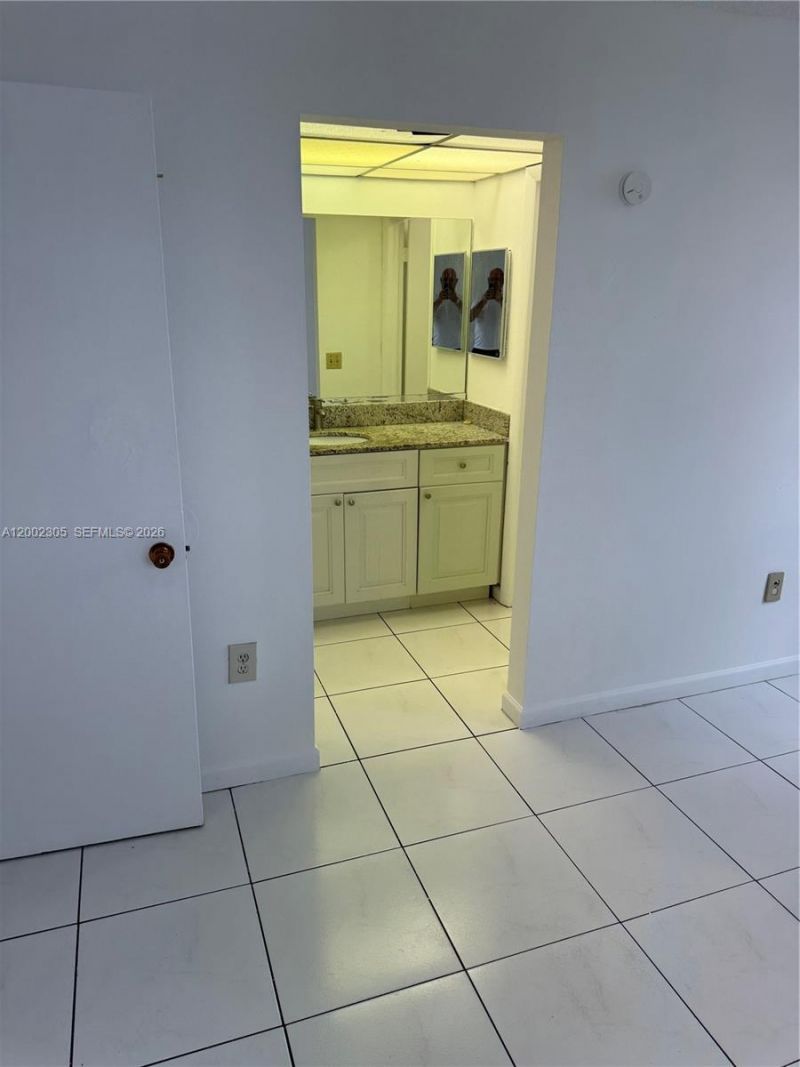 10975 SW 107th St. , Unit 202, Kendall, FL 33176 Photo