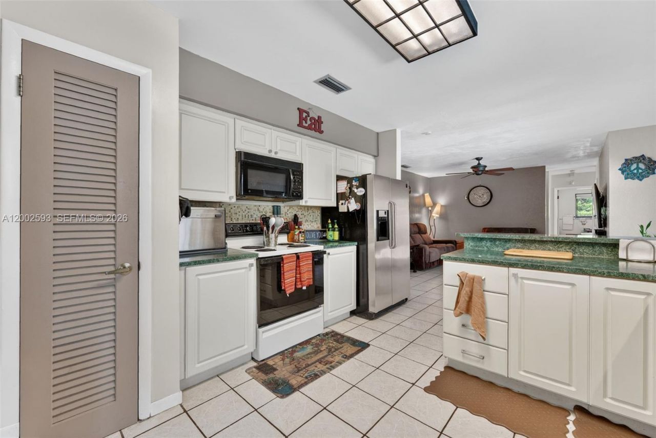 10431 SW 82nd Ct, Miami, FL 33156 Photo