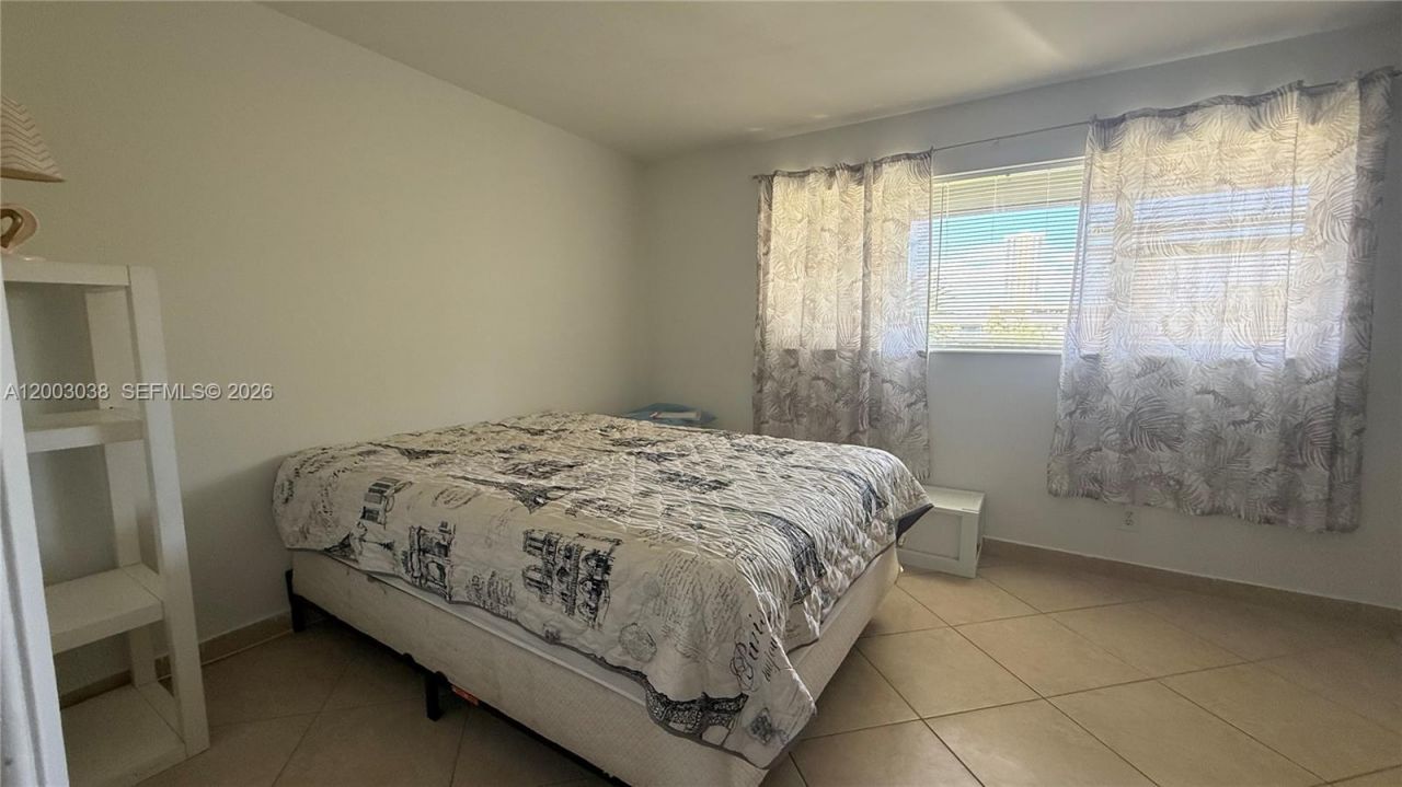 300 Layne Blvd , Unit 309, Hallandale Beach, FL 33009 Photo