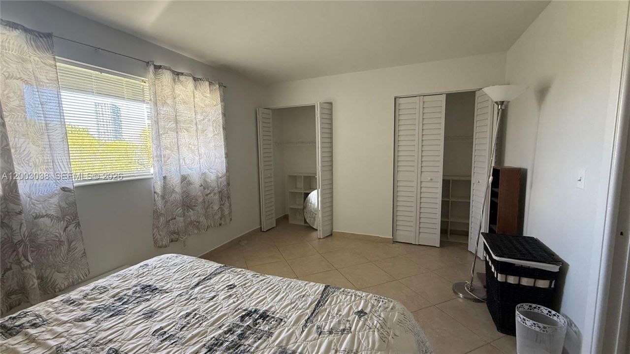 300 Layne Blvd , Unit 309, Hallandale Beach, FL 33009 Photo