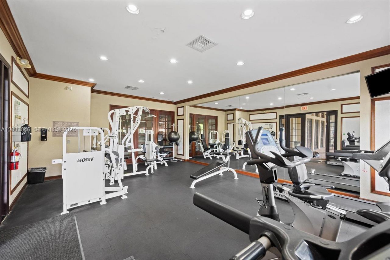 4195 N Haverhill Rd , Unit 307, West Palm Beach, FL 33417 Photo