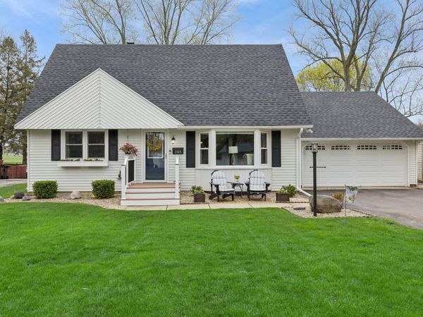 305 2nd Court , Crystal Lake, IL 60014