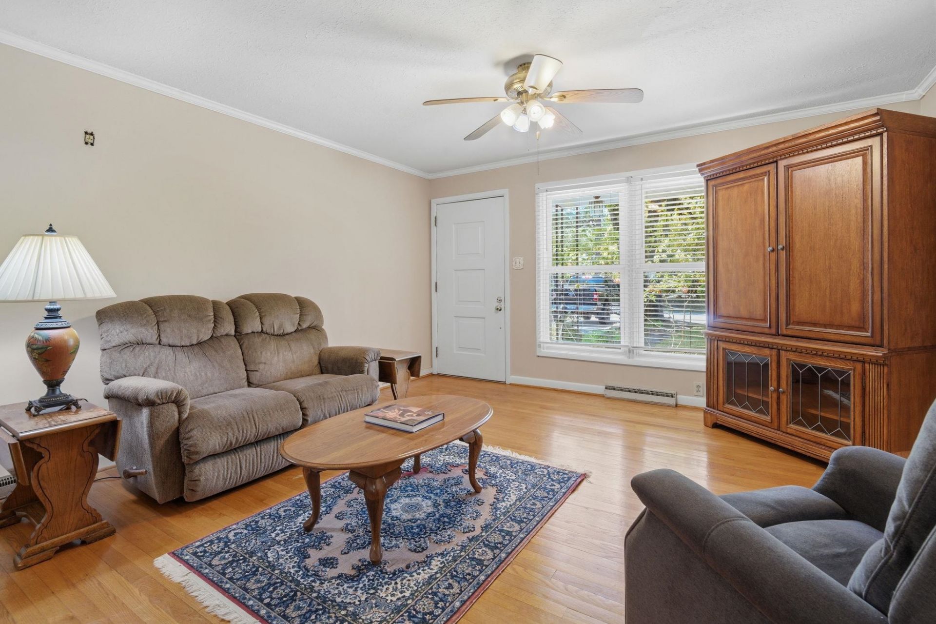 712 Yucca Ave. Photo 6