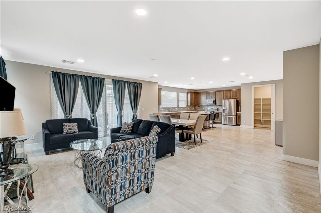 6853 Desert Finch Street , North Las Vegas, NV 89084