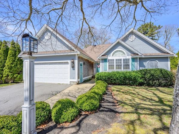 8 Marlboro Road, Brewster, MA 02631