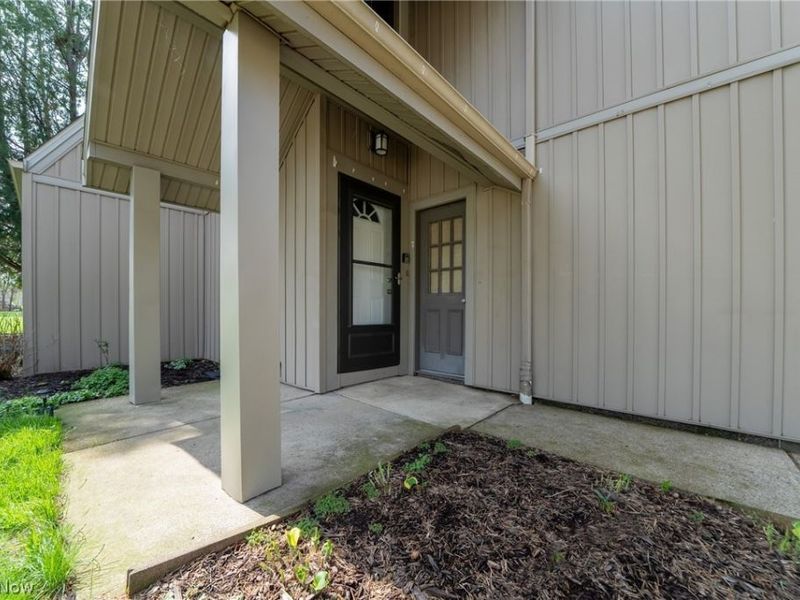 68 Landings Way, Avon Lake, OH 44012 Photo 3